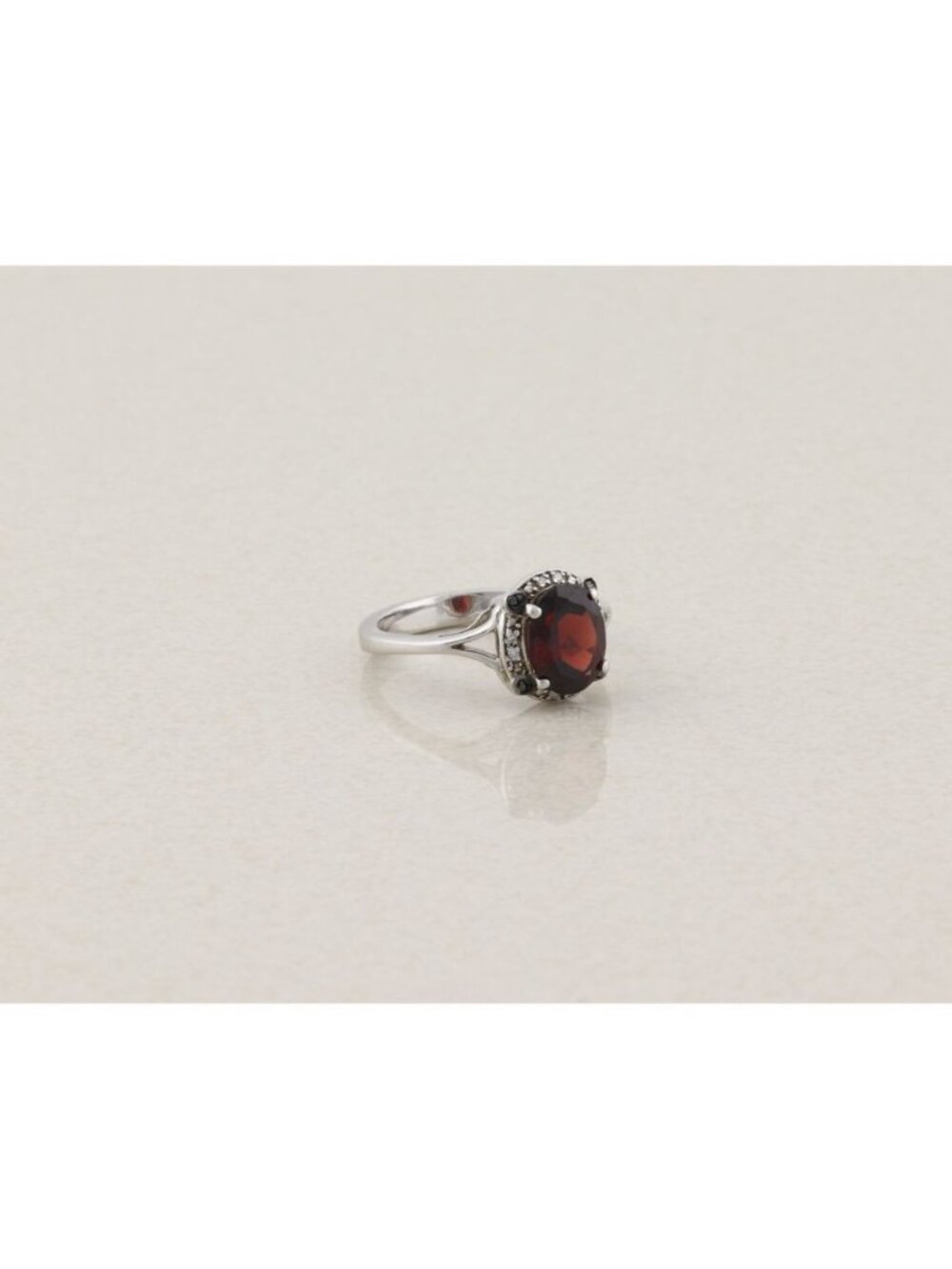 Sterling Silver Natural Garnet, Black Diamond, White Diamond Ring Size 7 1/4 - Picture 4 of 7